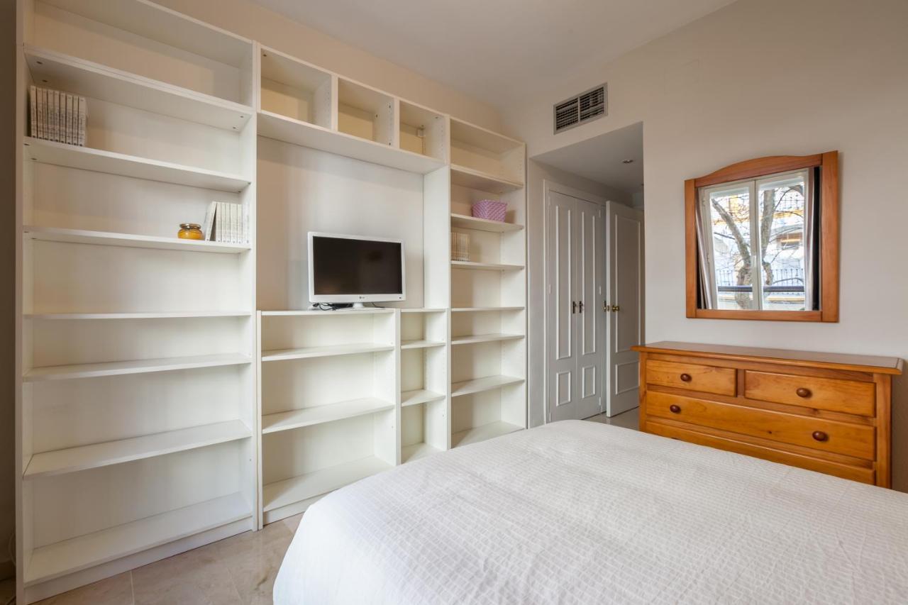 Apartamento Cerca Del Alcazar Con Garaje Privado Sevilla Exteriér fotografie