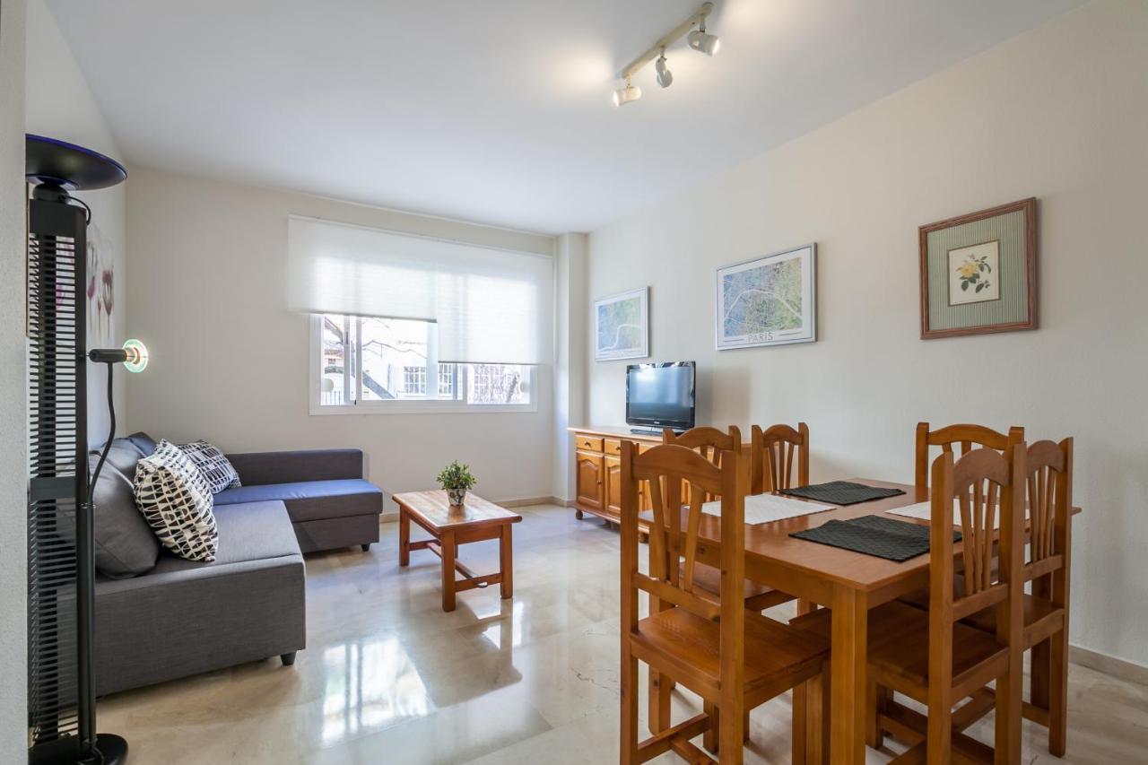 Apartamento Cerca Del Alcazar Con Garaje Privado Sevilla Exteriér fotografie
