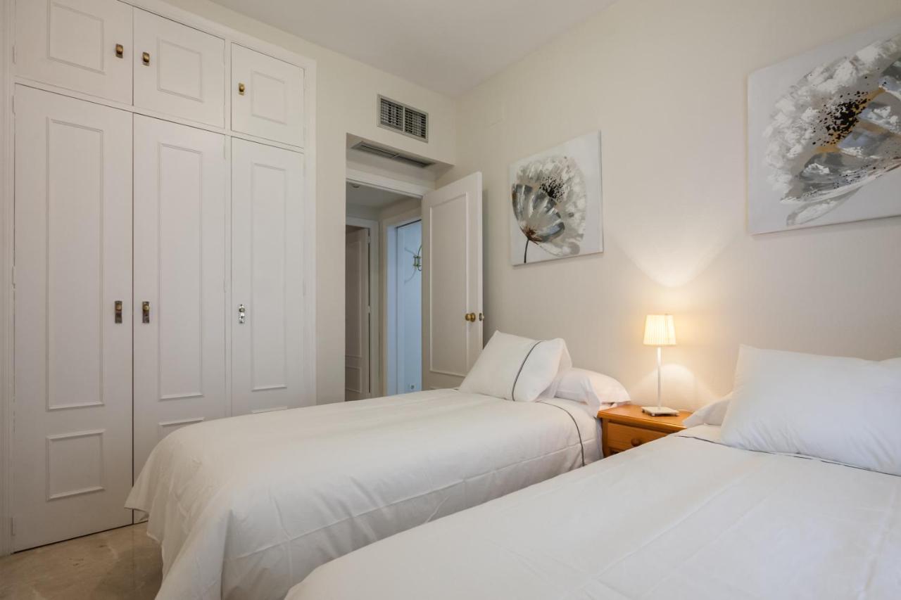 Apartamento Cerca Del Alcazar Con Garaje Privado Sevilla Exteriér fotografie